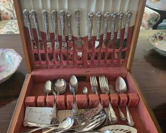 Flatware Set