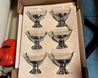 Vintage 1960 sherbet bowls