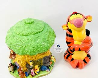 Winnie the Pooj and Tigger Cookie Jars