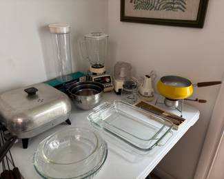 Assorted Kitchenware