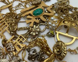 Bling It On, Mom! Mother’s Day Jewelry Blowout – From Vintage Vibes to 925 Shine! Huge jewelry selection!