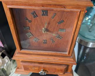 clock with jewelry drawer $10