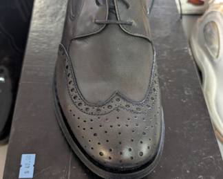 barely worn shoes $40