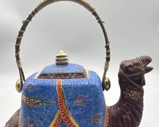 Japanese Ceramic Camel Shape Teapot w/ Lid