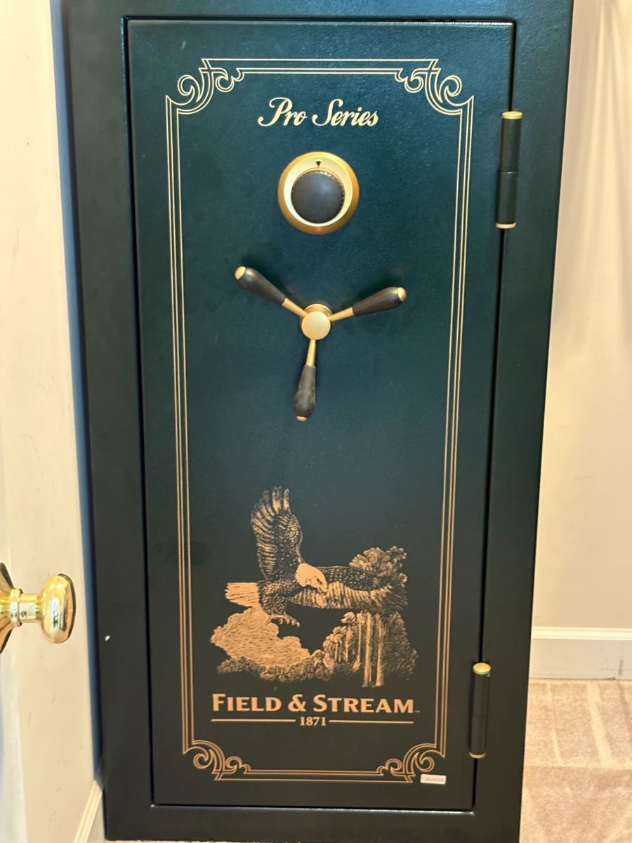 Field & Stream Gun Safe