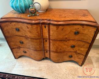Venetian Style Bow Front 6 Drawer Chest