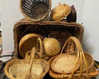 Wicker Baskets Carved Coconut Shell