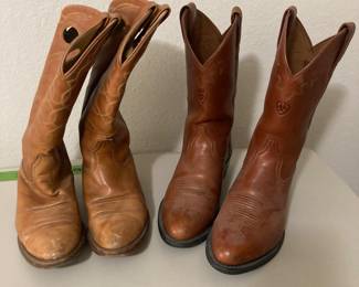 Men’s and women’s boots. Women’s Ariat size 8D