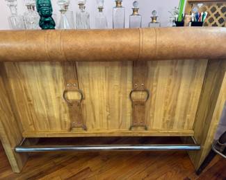 Fantastic vintage bar