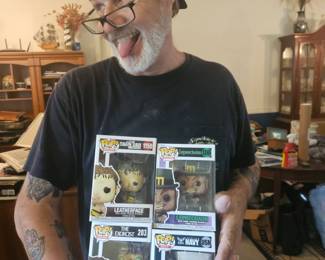 Pops statues new inboxes