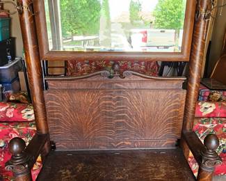 What a stunning hallrack for your home!