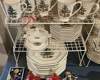 Nikko Christmas dishes