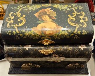 Makeup boxes