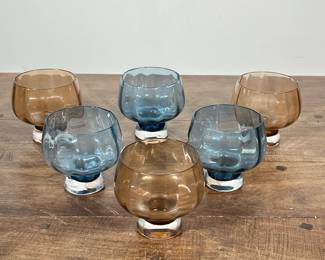 (6pc) COLORED GLASSES | Set of 3 blue & 3 brown colored glasses - h. 3.5 x w. 3.5 in