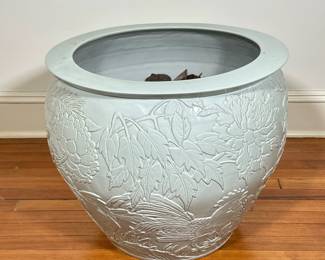 MONUMENTAL ROOSTER EMBOSSED WHITE PLANTER | Monumental ceramic planter with floral relief & white glaze - h. 20 x dia. 23 in