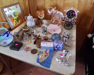 Knick Knacks