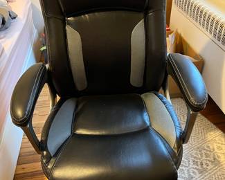 Office desk chair
