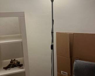 Standing lamp