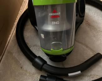 Bissell vacuum with attachments