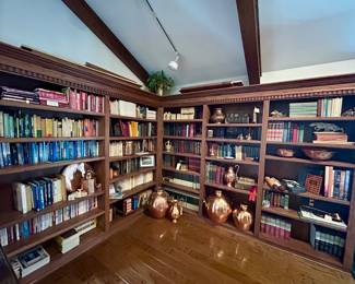 A library full!