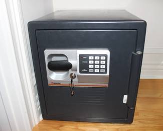 SMV21 Safe