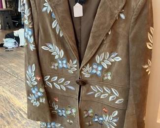 Suede embroidery jacket.