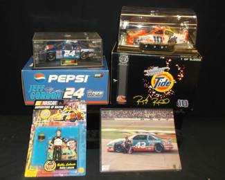 Diecast Cars NASCAR