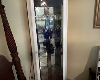 lighted display cabinet