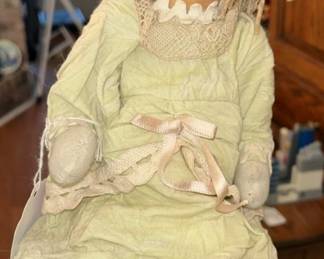 Bottega Michelangeli doll