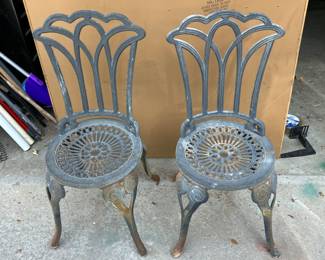 iron bistro chairs