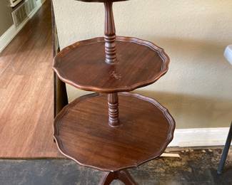 three-tier clawfoot pie crust table