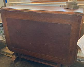 drop-leaf table