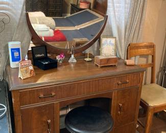 art deco vanity, clawfoot piano stool, oak chair