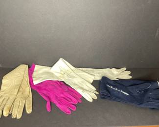 Vinatge Womens Gloves