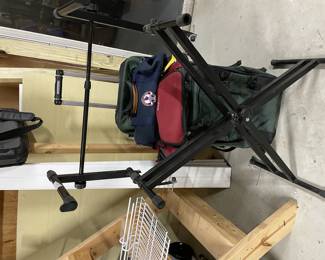 Double keyboard stand