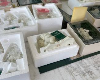 More Snowbabies and Snow bunnies