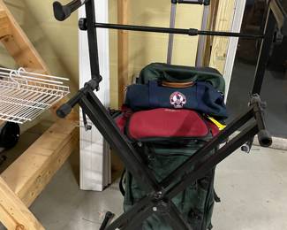 Double keyboard stand