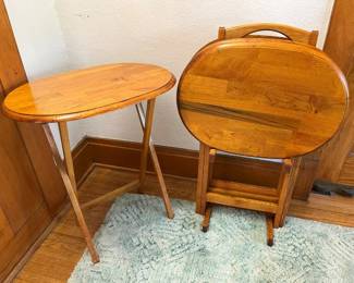 86 Oak Oval TV Tray Caddymin