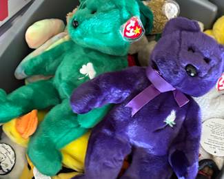 100 plus Beanie Babies