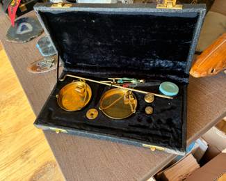 Vintage balance scale