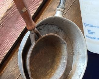 vintage cooling pans