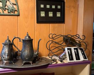 Tea service and wine ranck