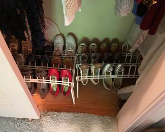 Ladies shoes