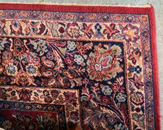 Karastan Sarouk 10 foot x 16 foot worsted wool rug, close up of border