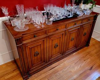 Henredon buffet