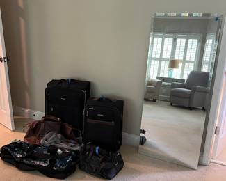 Luggage, large mirror