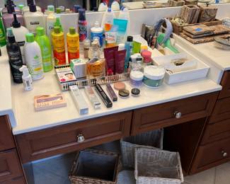 Bathroom accessories, toiletries