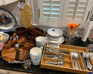 Misc kitchen, flatware