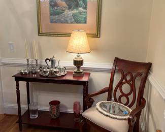 Small table, pewter, misc decor
