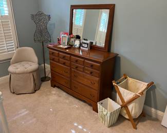 Dresser, mirror, vanity stool, misc